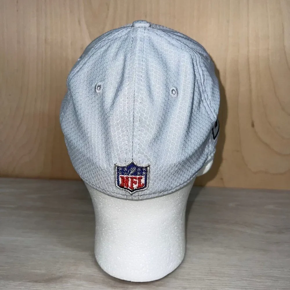 Carolina Panthers New Era Crucial Catch Intercept Cancer Hat Grey / Multicolor S